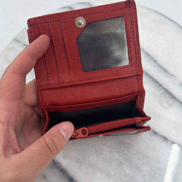 NWT ARRIGO soft red leather wallet - Picture 5 of 6